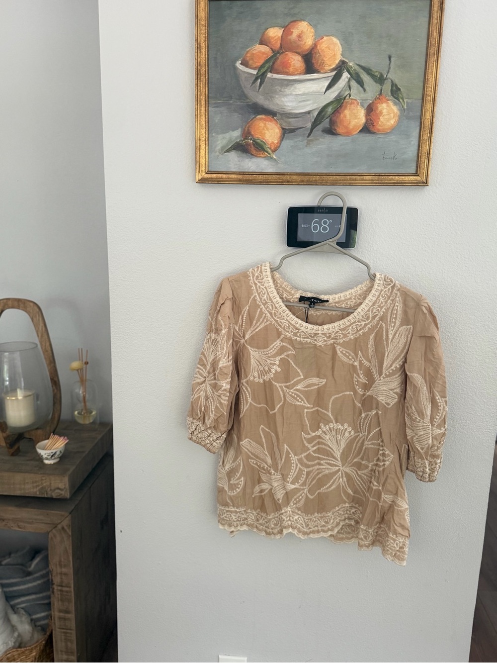 NWT Solitaire Beige Embroidered Floral Peasant Blouse